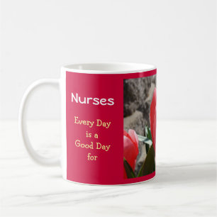 Verpleegkundigen roze Tulips Good Day Sind Word Go Koffiemok