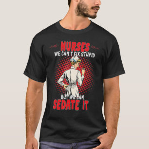 Verpleegkundigen we kunnen geen onstuimige oplossi t-shirt
