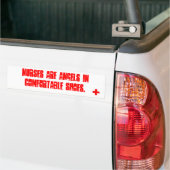 Verpleegkundigen zijn engelen in comfortabele scho bumpersticker (Op Truck)
