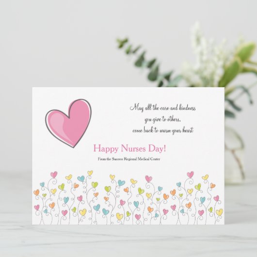 Verpleegkundigen zijn hartvol kaart (Staand voorkant)