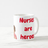 Verpleegkundigen zijn helden koffiemok (Voorkant rechts)