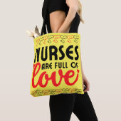 Verpleegkundigen zijn vol liefde - Verpleegsters Tote Bag (Dichtbij)