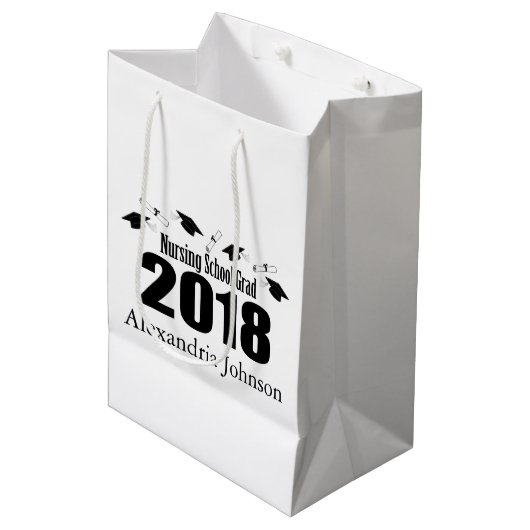 Verpleegschool 2018 Afstuderen Gift Bag (zwart Pet Medium Cadeauzakje (Voorkant Gekanteld)