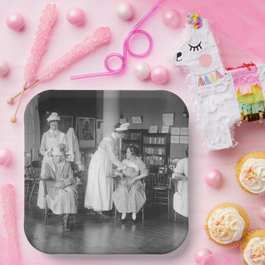 Verpleegschool, begin jaren 1900 papieren bordje (Feest)