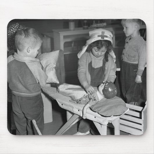 Verpleegschool: jaren veertig muismat (Voorkant)