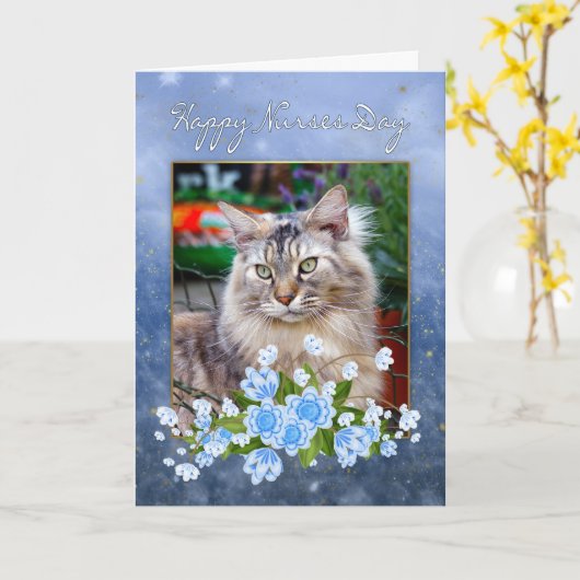 Verpleegster Dag Kaart, Maine Coon Cat, Cat Nurse' Kaart (Gele Bloem)