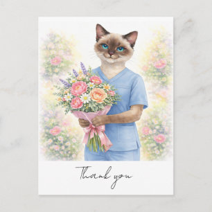 Verpleegster met bloemen van verpleegster om dank  briefkaart