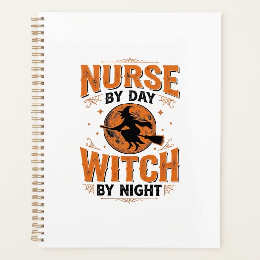 Verpleegster overdag Heks 's nachts Halloween-ontw Planner (Voorkant)