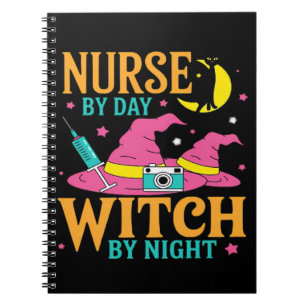 Verpleegster overdag, Heks 's Nachts Kat Halloween Notitieboek