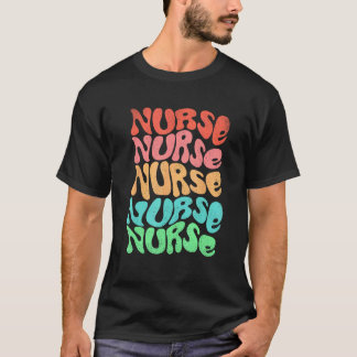 Verpleegster Retro Groovy Herhalende Regenboog Tek T-shirt