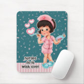 Verplegers doen het met Love. Cute Brunette Nurse Muismat (Met muis)