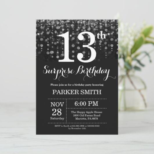 Verrassend 13e verjaardag Uitnodiging Silver Glitt (Staand voorkant)