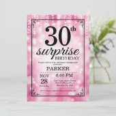 Verrassend 30e verjaardag Uitnodiging Roze Glitter (Staand voorkant)