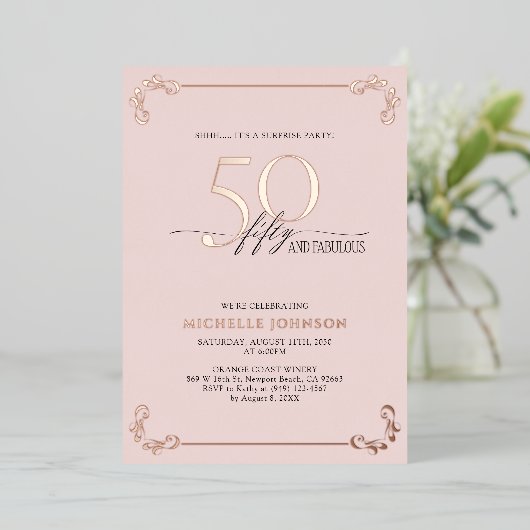 Verrassend 50 & Fabulous Pink Rose Gold Birthday Folie Uitnodiging (Staand Voorkant)