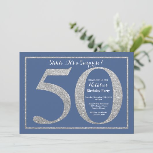 Verrassend 50th Birthday Blue en Silver Glitter Kaart (Staand voorkant)