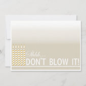 Verrassend 50th Birthday Party Gold Invitation Kaart (Voorkant)