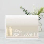 Verrassend 50th Birthday Party Gold Invitation Kaart (Staand voorkant)