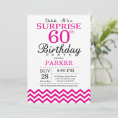 Verrassend 60e verjaardag Uitnodiging warme roze C (Staand voorkant)