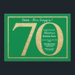 Verrassend 70th Birthday Green en Gold Glitter Kaart<br><div class="desc">Verrassend 70e uitnodiging op de verjaardag. De Groene en Gouden Glitter Birthday Party nodigt met Groene Achtergrond uit. Verrassende verjaardag. Volwassen verjaardag. Mannen of Vrouwen Bday Bash Party. Voor verdere aanpassing,  te klikken gelieve de knoop "van de Aanpassing het"en ons ontwerphulpmiddel te gebruiken om deze sjabloon te wijzigen.</div>