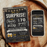 Verrassende Cheers and Beers 70th Birthday Invitat Kaart<br><div class="desc">Surprise Cheers and Beers 70th Birthday Invitation met krijtbord en belettering met aanpasbare leeftijd.</div>