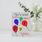 Verrassing 50e verjaardag ballonnen uitnodigingen (Staand voorkant)