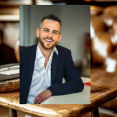 Verrassing 50e verjaardag Navy Blue Gold Ballonnen Kaart