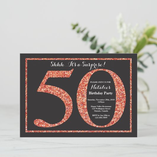 Verrassing 50e verjaardag uitnodiging Sinaasappel  (Staand voorkant)