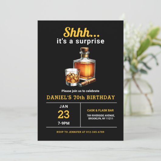 Verrassing 70e Whiskey Cigar Bourbon Verjaardagsfe Kaart (Staand voorkant)