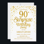 Verrassing 90ste Verjaardagsfeest - Goud & Wit Kaart<br><div class="desc">Verrassing 90ste verjaardag feestuitnodiging. Elegant ontwerp in wit en faux glitter goud. Beschikt over stijlvol scriptlettertype en confetti. Stuur me een bericht als je aangepaste leeftijd nodig hebt.</div>