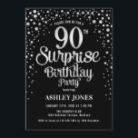 Verrassing 90ste Verjaardagsfeest - Zilver & Zwart Kaart<br><div class="desc">Verrassing 90ste verjaardag feestuitnodiging. Elegant design in zwart en faux glitter zilver. Beschikt over stijlvol scriptlettertype en confetti. Stuur me een bericht als je aangepaste leeftijd nodig hebt.</div>