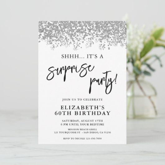 Verrassing Verjaardagsfeest Elke Leeftijd Wit en Z Kaart (Staand voorkant)