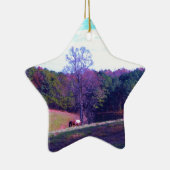 Verre weg Horse in een Paars veld Keramisch Ornament (Rechts)