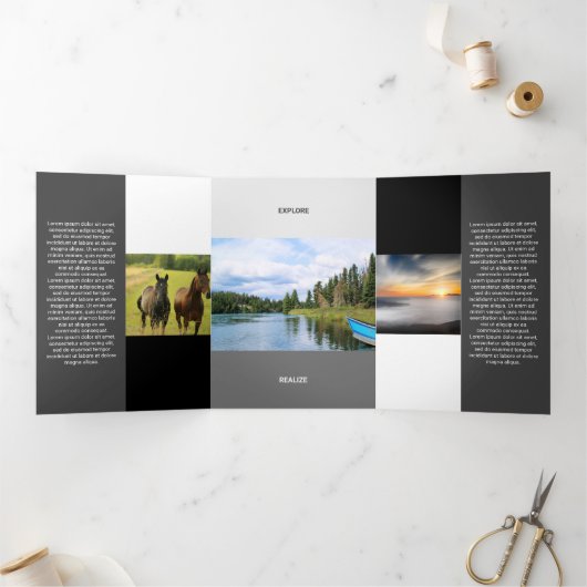 Vers Grijs Zwart Tone Squared Off QR Code Drieluik Kaart (Binnen)