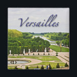 Versailles paleistuinen magneet<br><div class="desc">Een uitzicht van de prachtige tuinen achter het paleis in Versailles in juni.</div>