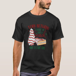 Verscheurd tussen eruit zien als een snack en er e t-shirt