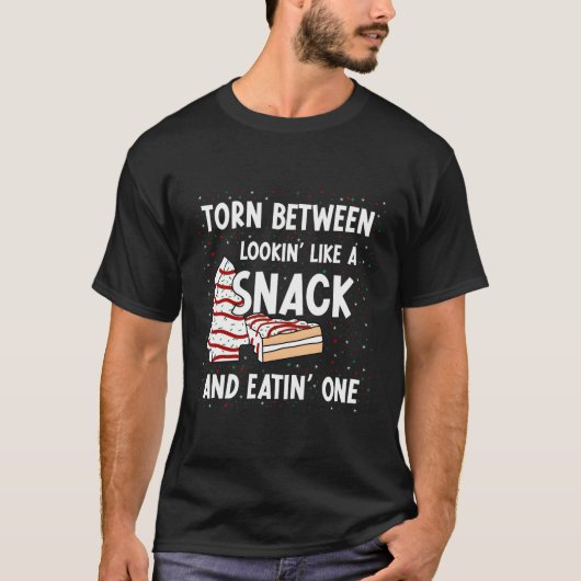 Verscheurd tussen eruitzien als een snack of er ee t-shirt (Voorkant)