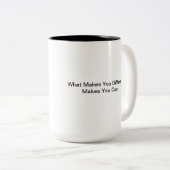 Verschil is de mok van koffie en koffie (Voorkant rechts)