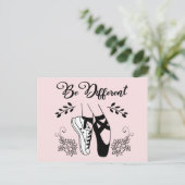 Verschillende balletschoenen zwart en wit zijn briefkaart (Staand voorkant)