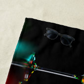 Verschillende cocktails in martinibrillen met verl strandlaken (In situ)