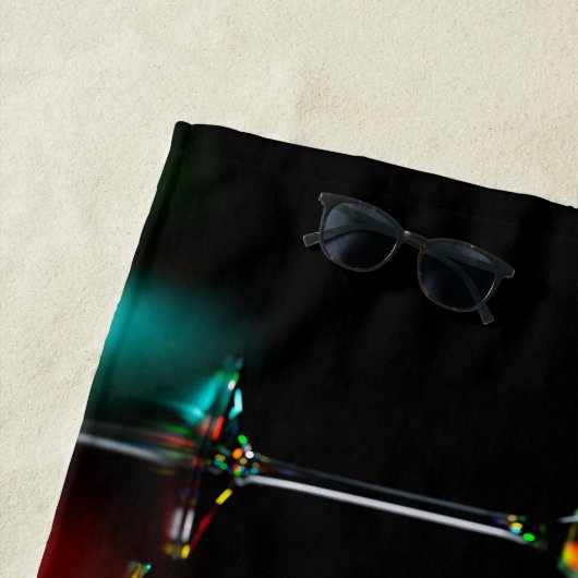 Verschillende cocktails in martinibrillen met verl strandlaken (In situ)