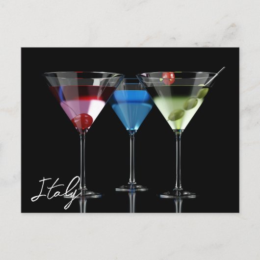 Verschillende cocktails in martinibrillen op zwart briefkaart (Voorkant)