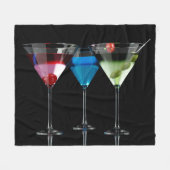 Verschillende cocktails in martinibrillen op zwart fleece deken (Voorkant (Horizontaal))