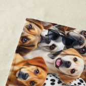 Verschillende hondenrassen strandlaken (In situ)