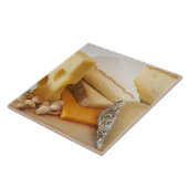 Verschillende kazen op het kookbord tegeltje (Zijkant)