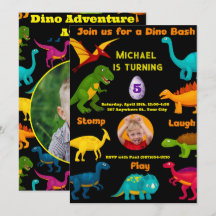 Verschillende soorten kleurrijke dinosaurussen