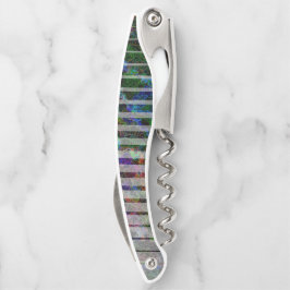 Verschillende strepen en gekraste vierkantjes van  kurkentrekker