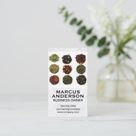 Verschillende thea Leaf Piles | Witte marmer Visitekaartje (Staand voorkant)