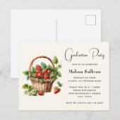 Verse aardbeien in een rieten mand Afstuderen Briefkaart (Voorkant / Achterkant)