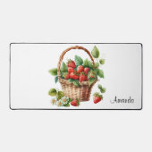 Verse aardbeien in een rieten mand bureaumat (Voorkant)