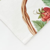 Verse aardbeien in een rieten mand fleece deken (Hoek)